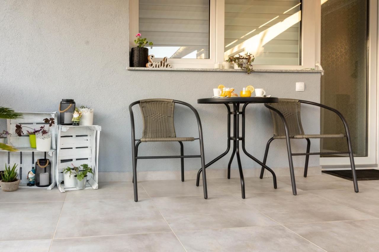 Apartmani Sun & Moon Bjelovar Exterior foto